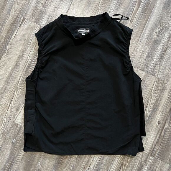 Sake by Bill Hallman Black Avant-Garde Sleeveless Top M